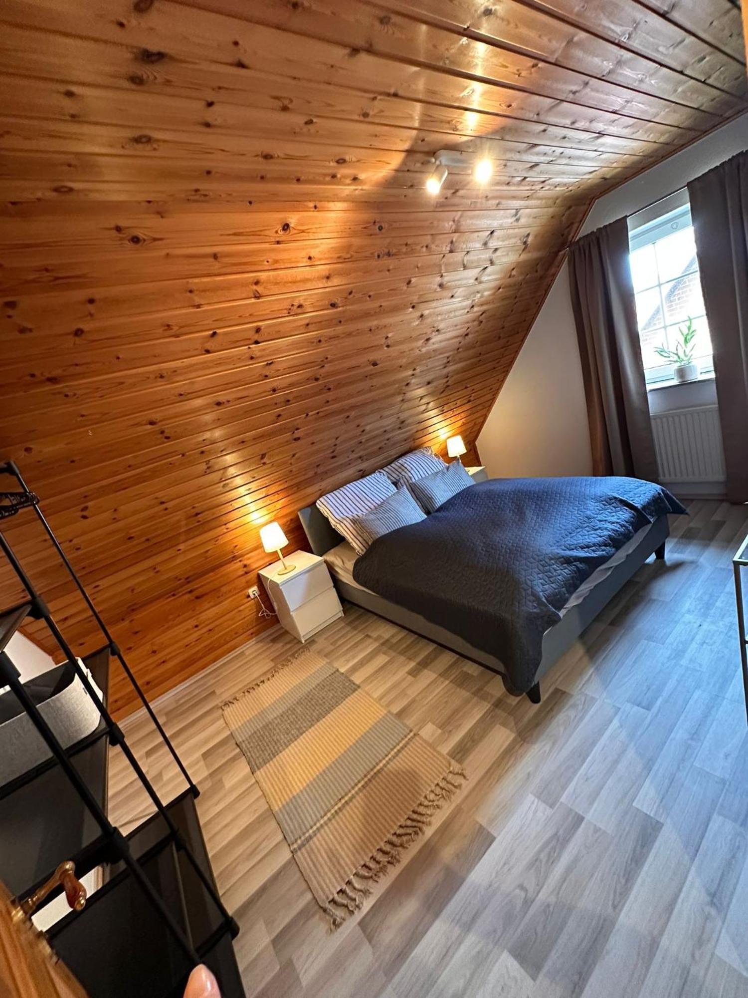 Strandhaus Nina - Ferienhaus Hooksiel Exteriör bild